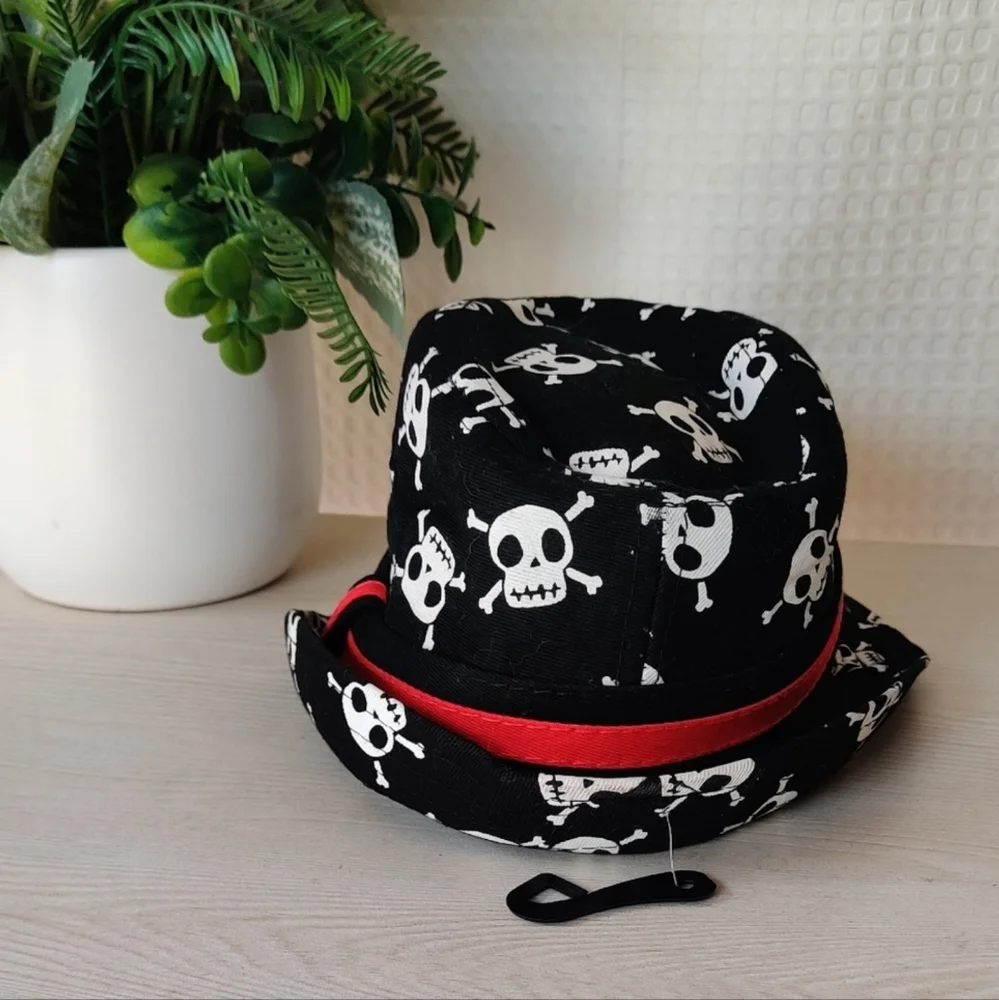 Infant Fedora, Black-White Skulls & Crossbones Allover Print w/Red Band